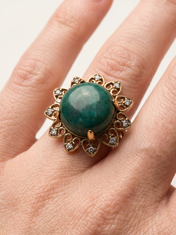 Siete Wonder - Starry Emerald Ring