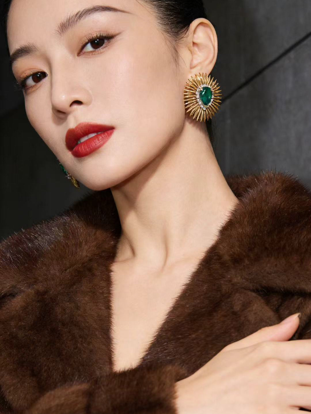 Siete Wonder - Hibiscus Dawn Earrings