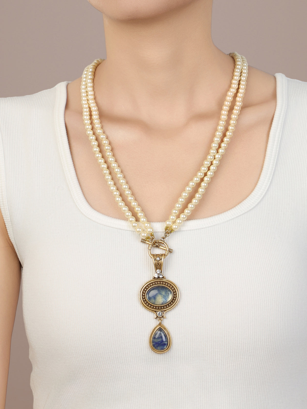 Siete Wonder - Blue Cat-Eye and Pearl Necklace ZA051