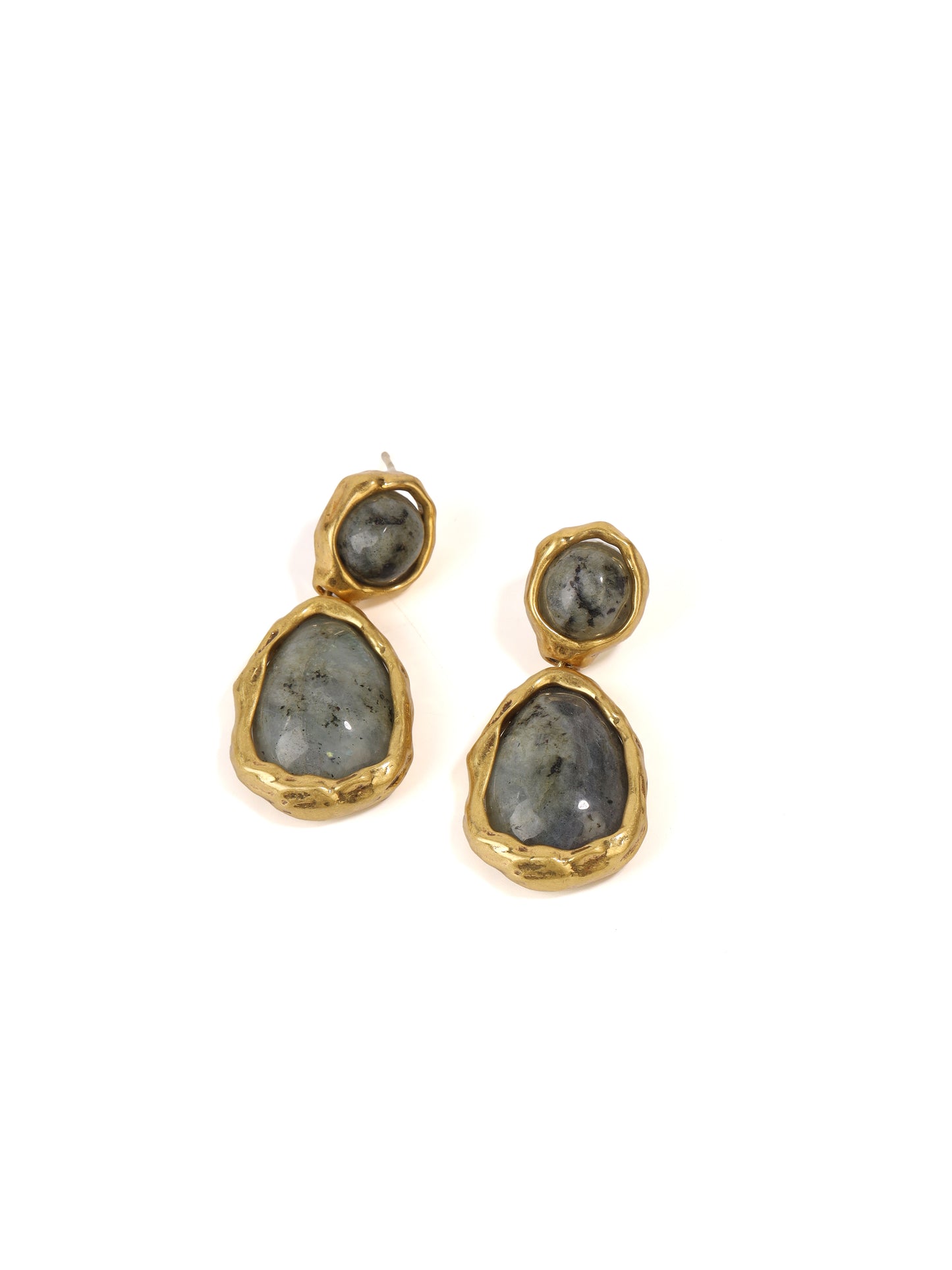 Siete Earring - Distant Clouds
